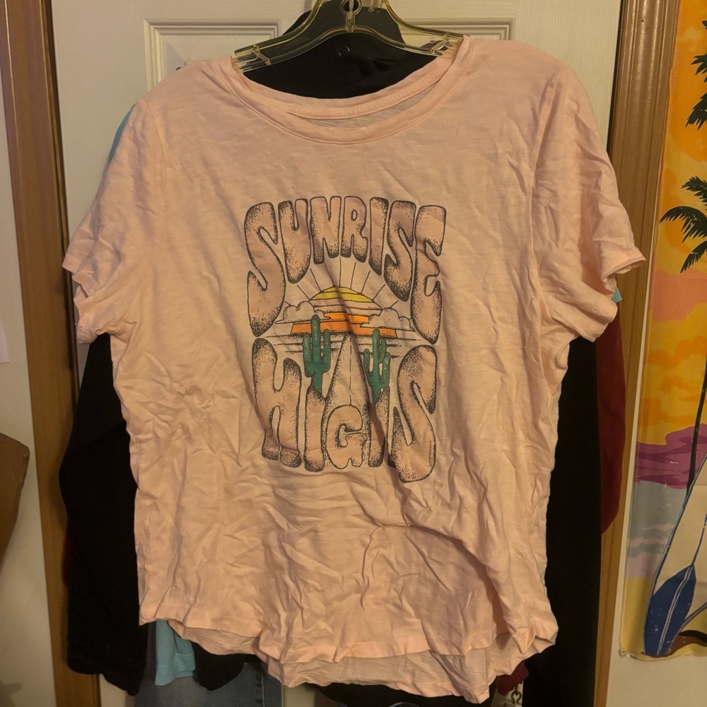 Old Navy Graphic Tee | Women’s Large